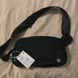 Lululemon take everywhere belt bag new with tags